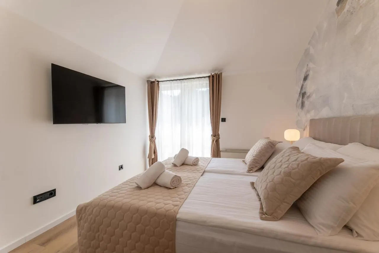 Apartment Aurelius Split 0*,
